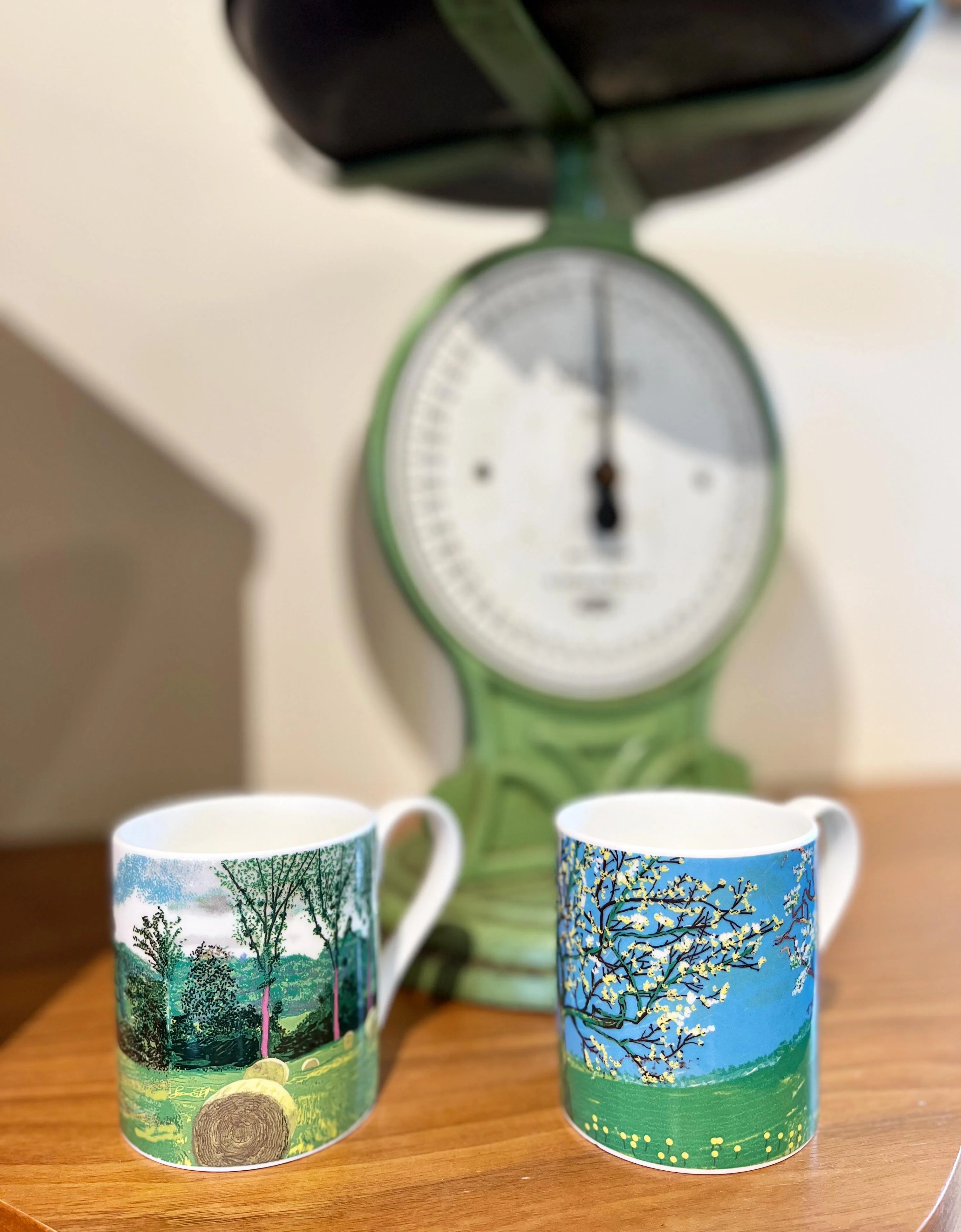 A Year in Normandie Mug by David Hockney (Blossom Tree) - Image 5
