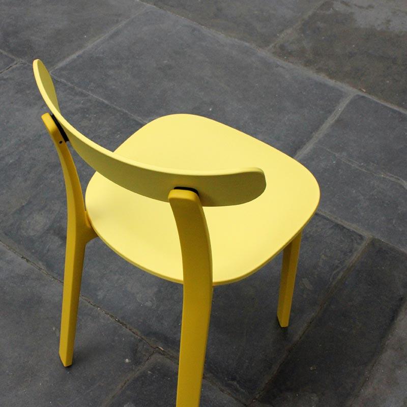 All Plastic Chair (buttercup yellow) des Jasper Morrison, 2016  (made by Vitra) - Image 6