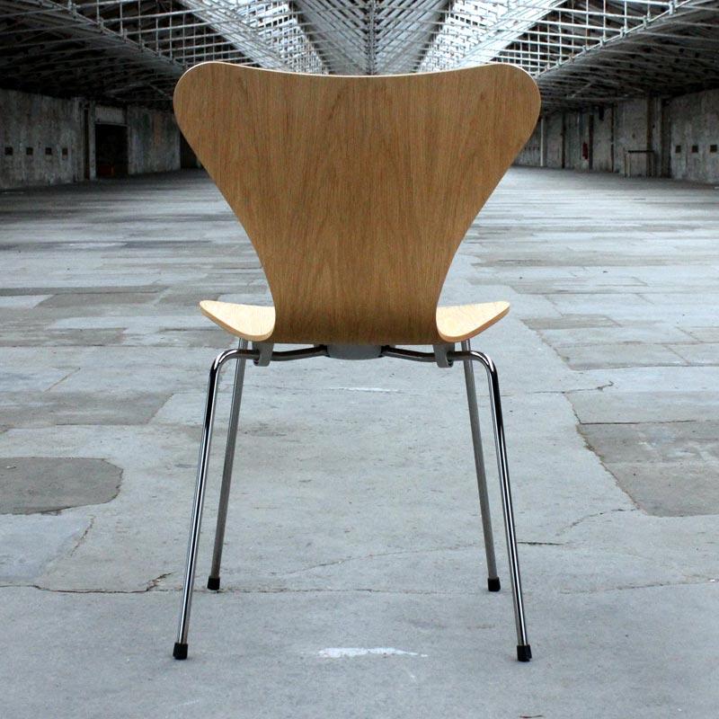Series 7 Chair des Arne Jacobsen, 1955 - laquered oak (made by Fritz Hansen) - Image 5