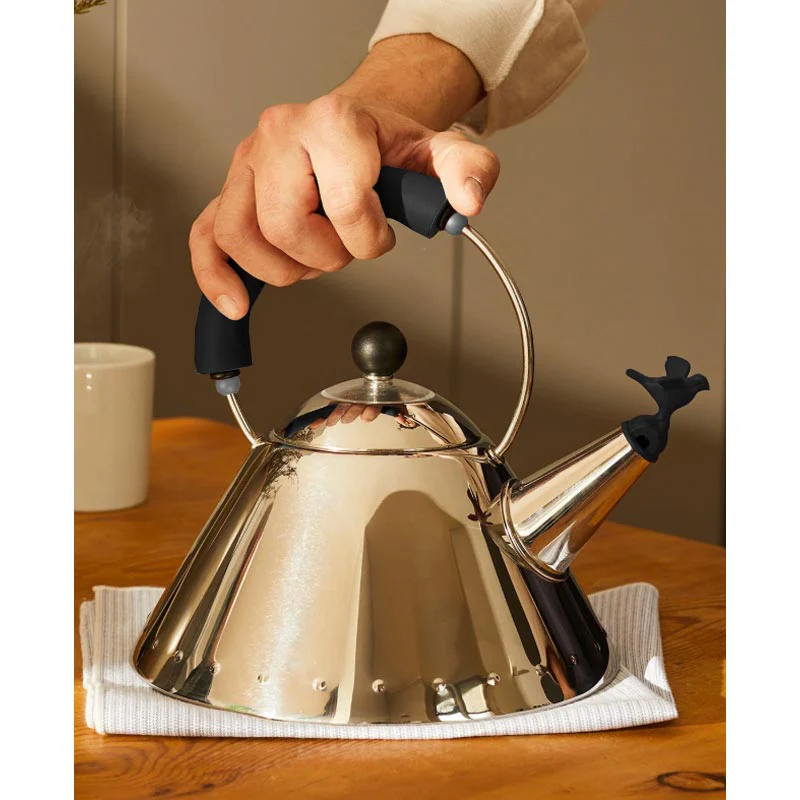 Kettle 9093 - black - des. Michael Graves, 1985 (made by Alessi) - Image 3