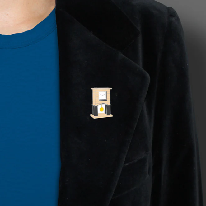 Michael Graves Alessi Clock Cloisonné Enamel Pin badge - Image 4