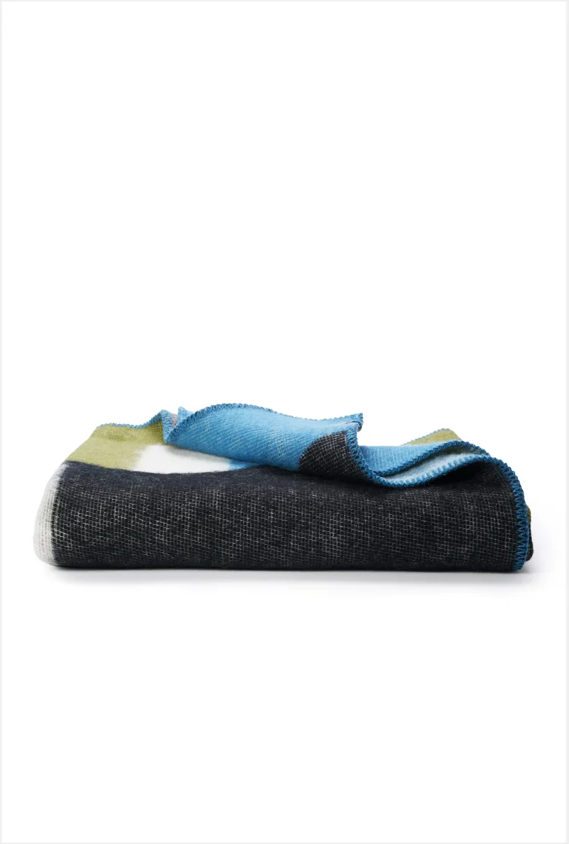 The Flower wool blanket / throw des. Jacco Bunt for ZigZagZurich - Image 6